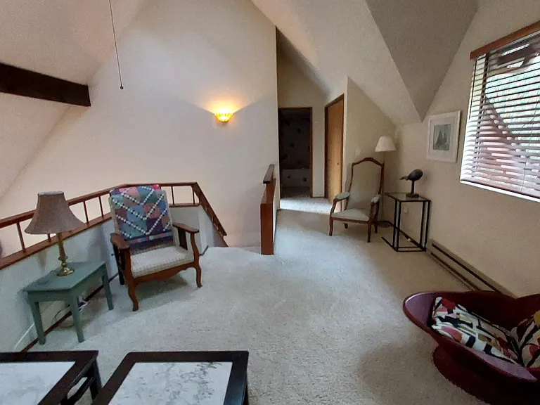Harborview Dr — Photo 9