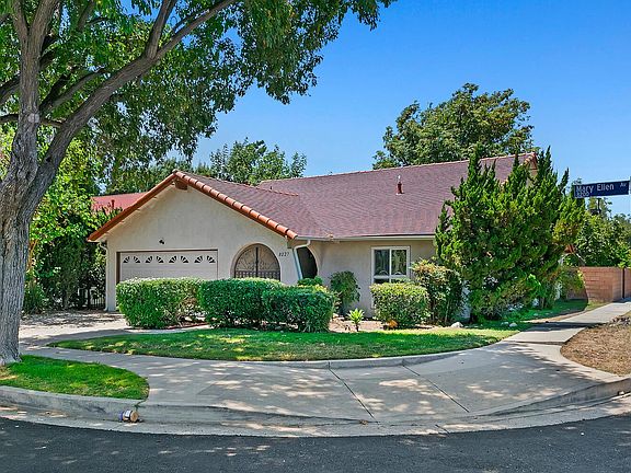 2nd image of 8227 Mary Ellen Ave