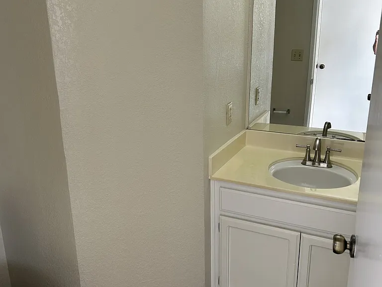 112 Oneil Cir — Photo 13