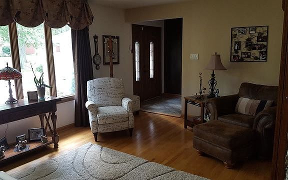 2nd image of 8628 W 143rd Pl