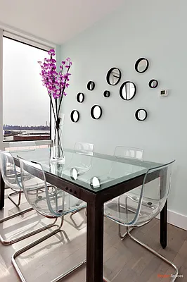 Sold by Modern Spaces | media 20