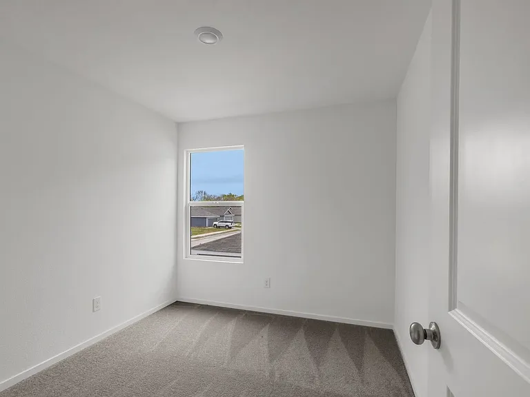 6819 Highlands St — Photo 31