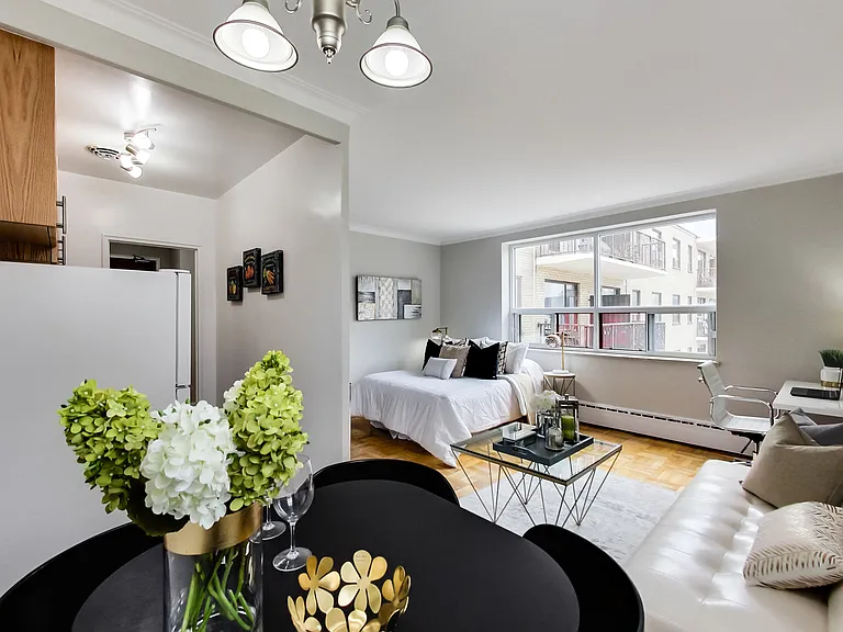 460 Eglinton Ave E #503 — Photo 33