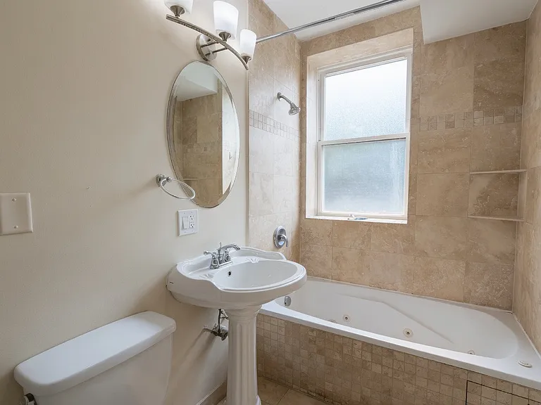 4019 N Central Park Ave #2S — Photo 9
