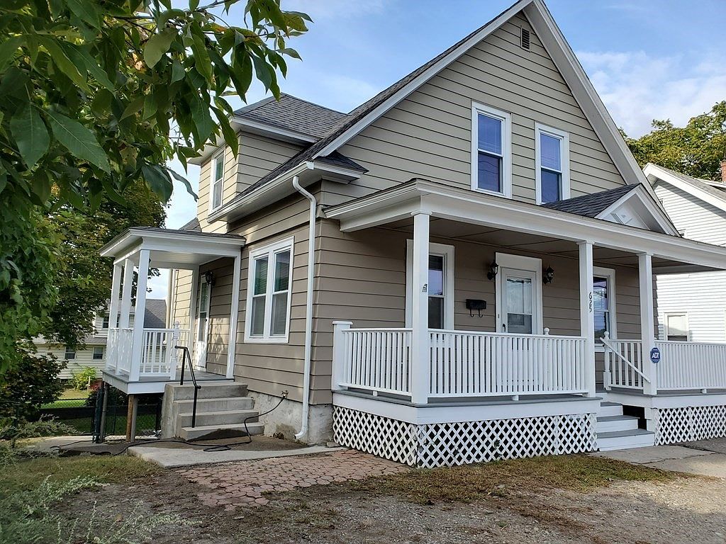 625 Sunderland Rd, Worcester, MA 01604 Zillow