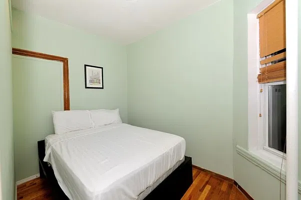 Rented by Eisenberg Exclusives | media 22