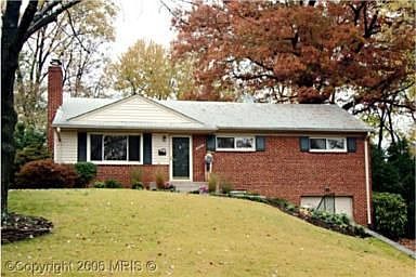 1st image of 7041 Bradley Cir