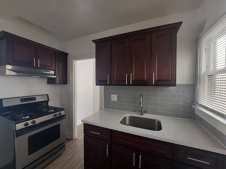 230 - 248 Olive Avenue — Photo 7