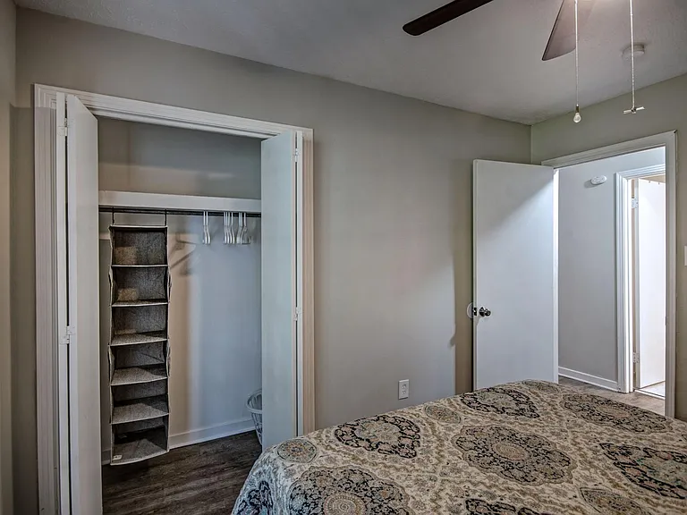 134 Meadowdale Dr — Photo 9