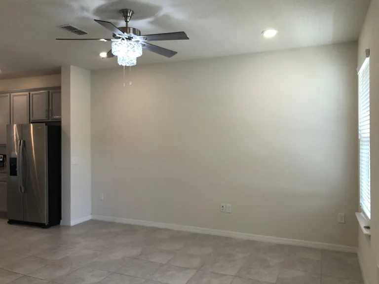 2674 Mead Ave — Photo 4