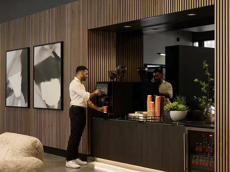 Complimentary Coffee & Tea Bar