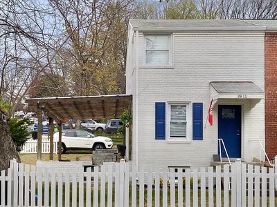 3811 S Four Mile Run Dr, Arlington, VA, 22206