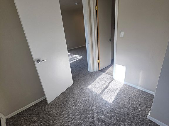 5th image of 2202 N Downing St APT 15