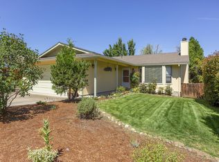 285 Joy Dr, Talent, OR 97540