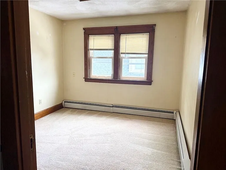 12 Greenville Ave — Photo 4