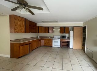 328 Rand Rd, Lakemoor, IL 60051