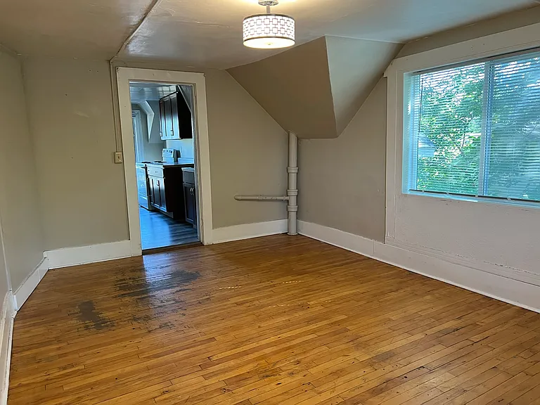 743 Eddy St #1/2 — Photo 25