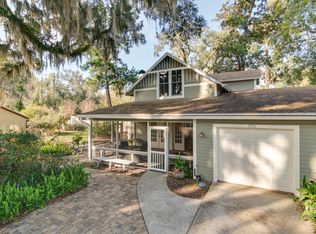 2076 Winterbourne W, Orange Park, FL 32073