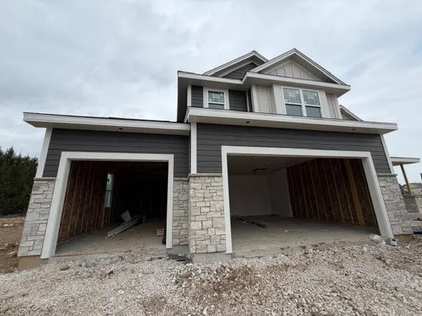 N75 W24728 Lauren DRIVE, Sussex, WI 53089