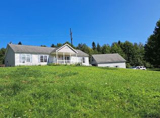 74 Porter Dr, Clifford Township, PA 18421