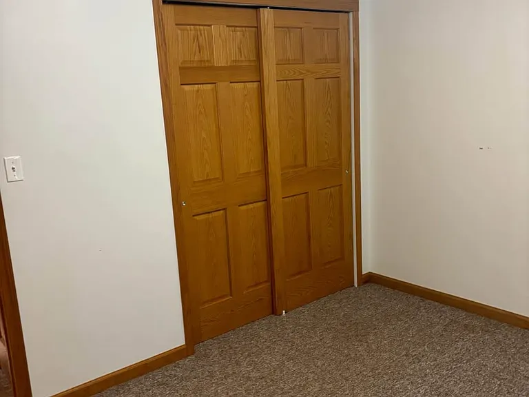 204 E North St #8 — Photo 4