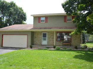 3769 Sunhill Dr, Madison, WI 53718