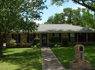 1712 Shawnee St, Navasota, TX 77868