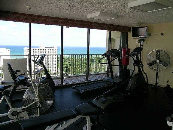 5th image of 2800 E Sunrise Blvd APT 5F