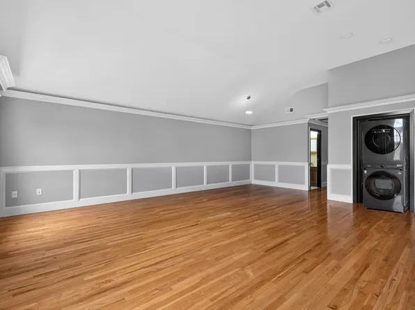 188 Lembeck Avenue image 1 of 17
