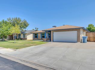 1827 N Cheri Lynn Dr, Chandler, AZ 85225