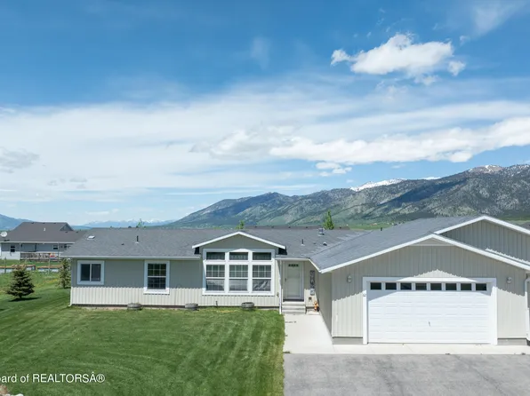 62 Abe Ln, Bedford, WY 83112