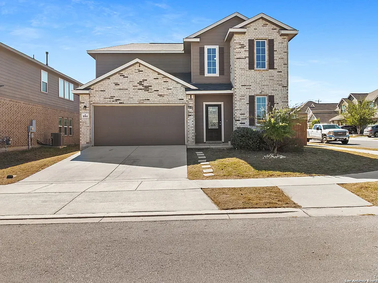 8904 Portobello Way — photo 2