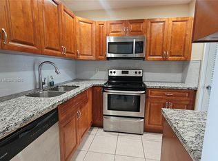 8901 NW 38th Dr APT 206, Coral Springs, FL 33065