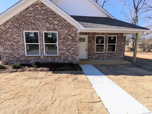 185 Pinecrest Ave, Plantersville, MS 38862