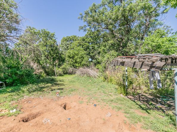 410 N Elm St, Arlington, TX 76011
