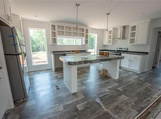 1853 Hill River Rd, Hiddenite, NC 28636