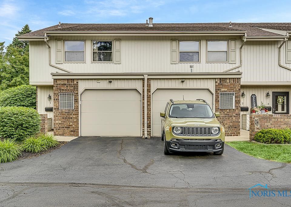 Fenwyck Arms 6818 Fenwyck Rd Maumee OH Zillow