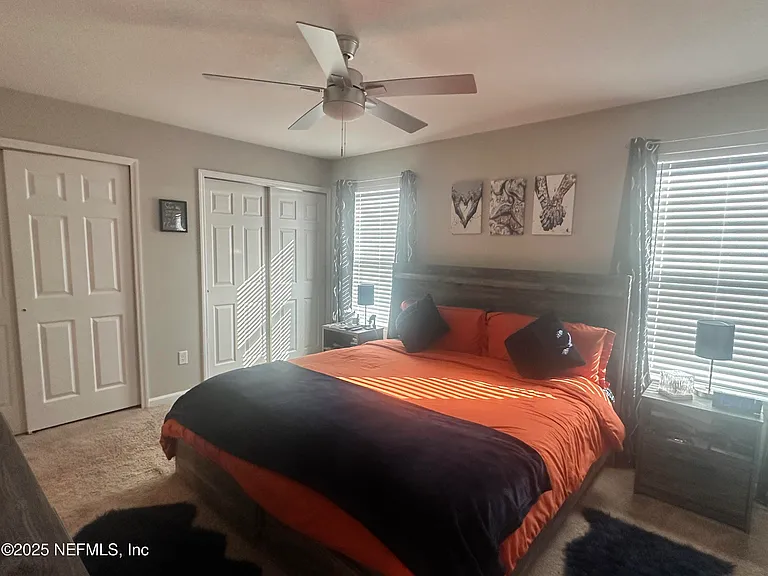 9804 Fiddleback Ln — Photo 15