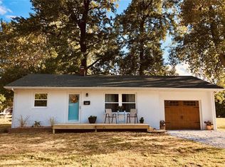 2438 Pine St, Granite City, IL