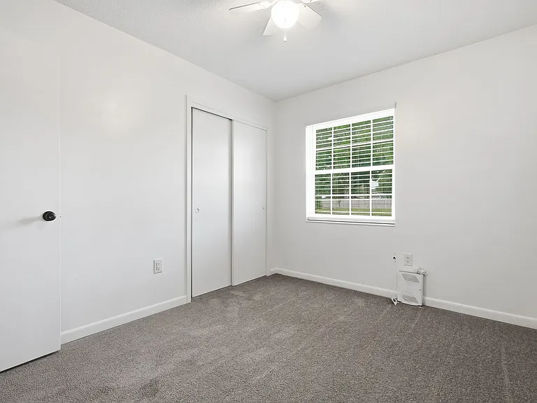 1416 Palm Blvd S — Photo 24