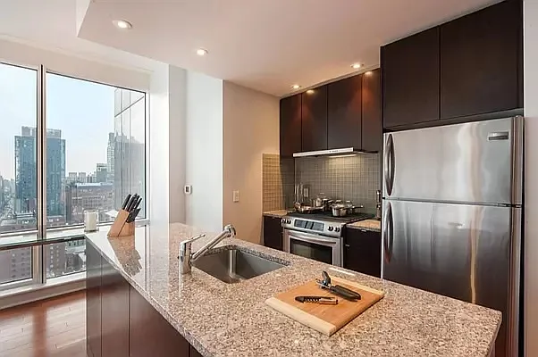 Rented by Corcoran | media 3