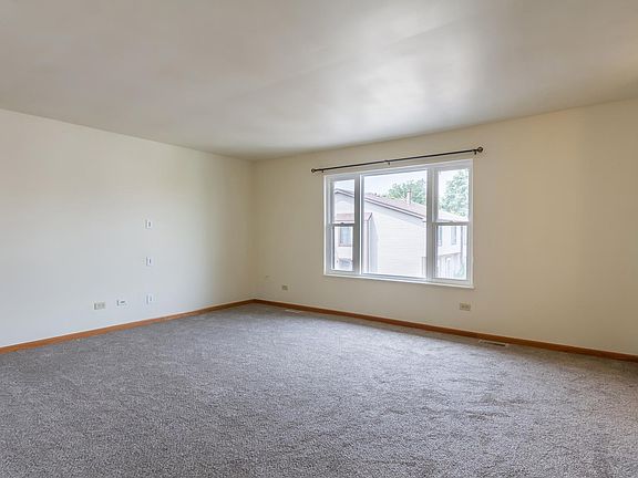 5th image of 1534 Timberwood Ct Unit 1534