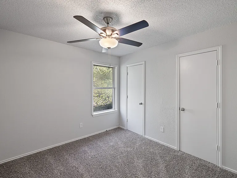 2540 Avenue H #2540 — Photo 8