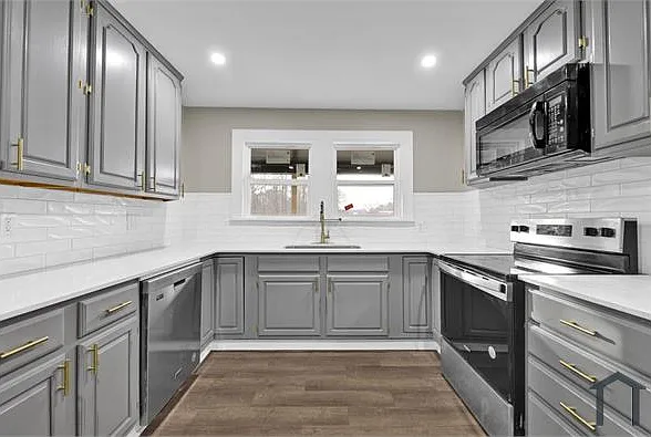 1006 Taylor Rd — Photo 5
