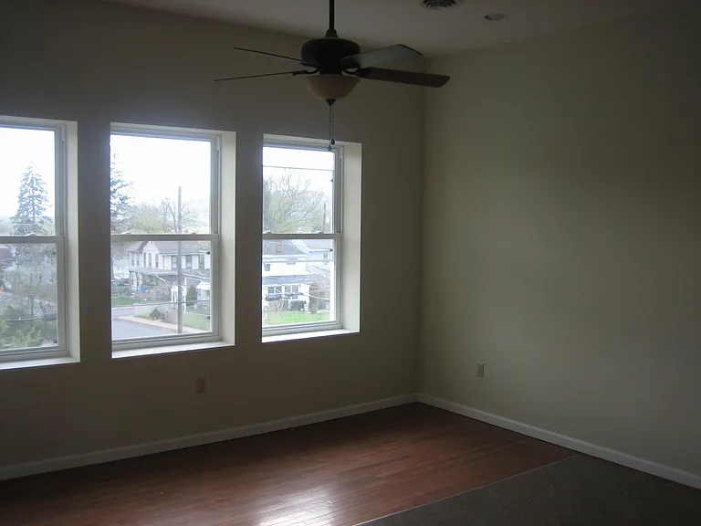 1023 Vine St #202 — Photo 10