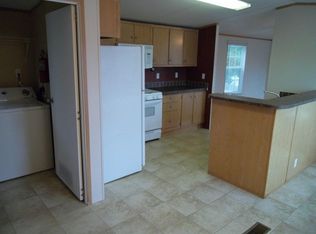 1841 Carmel Dr, Monroe, MI 48161