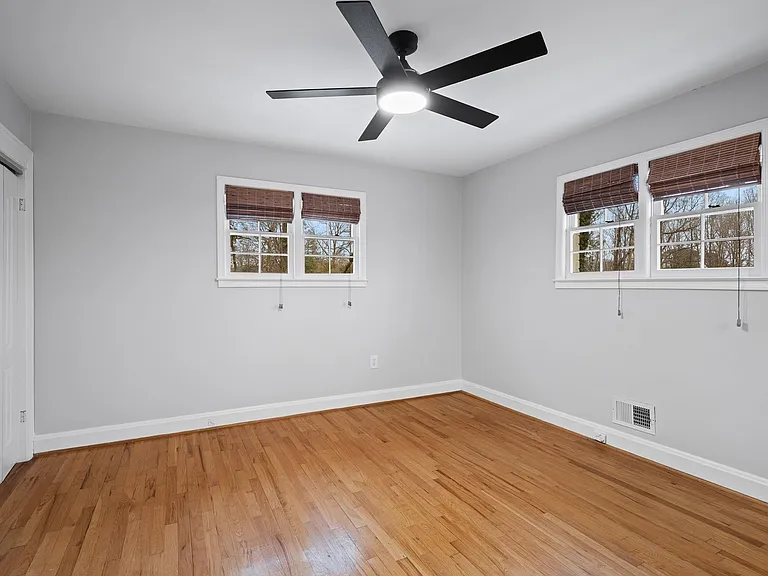 11 Howell Rd — Photo 12