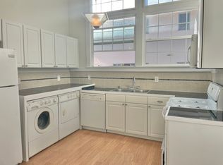 1271 E Santa Clara St APT B, Ventura, CA 93001