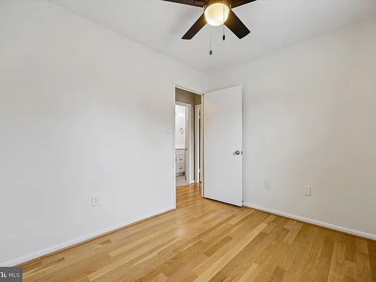 10417 Carlyn Ridge Rd — Photo 19
