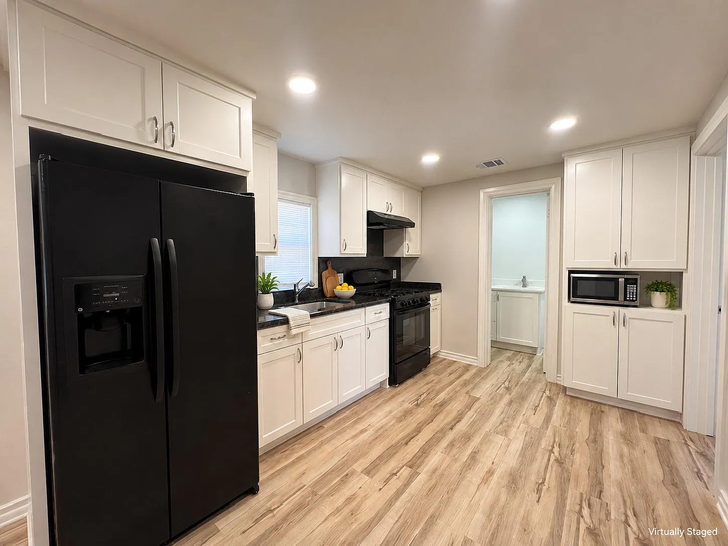 2 bed, 1.0 bath, 750 sqft, $1,400 — Photo 4